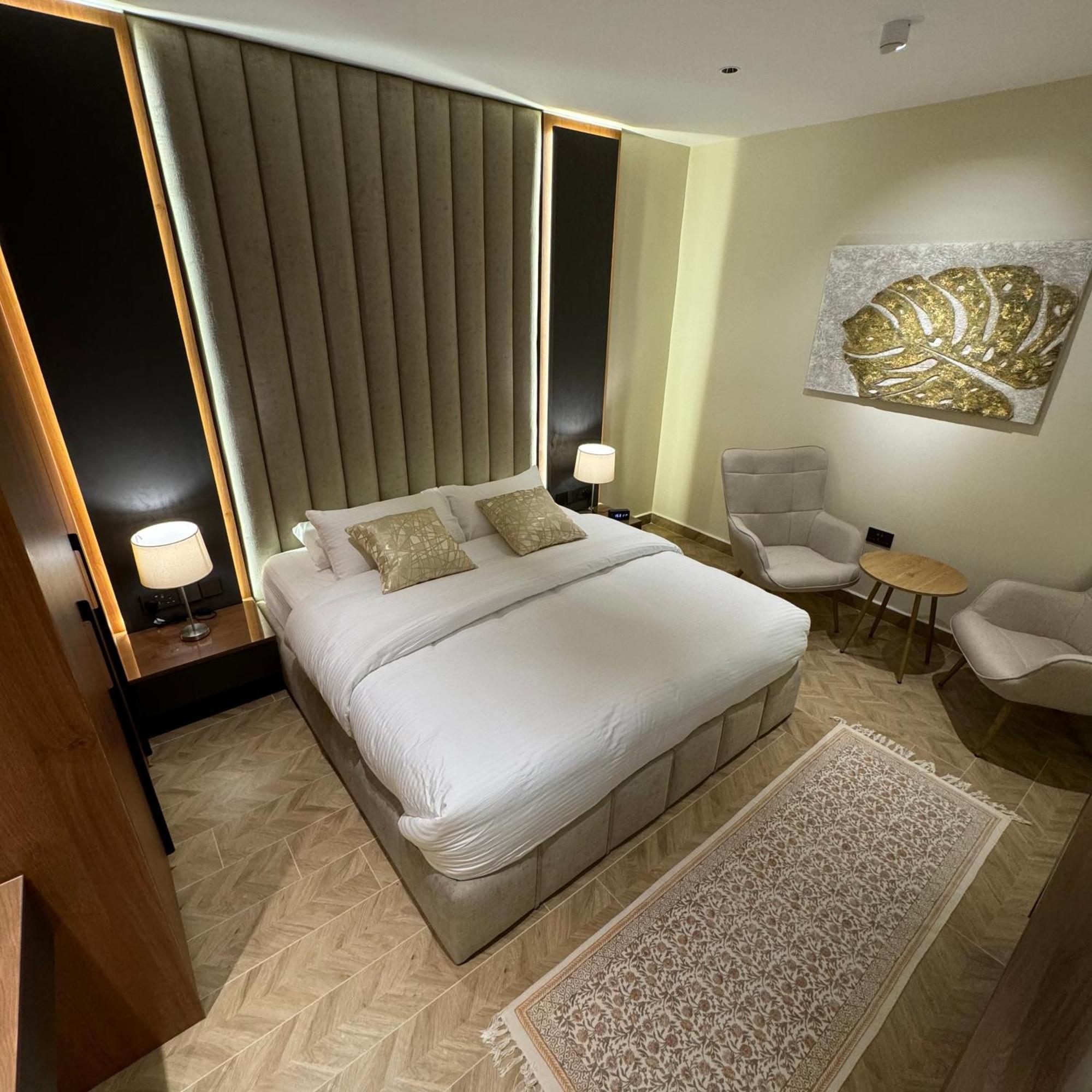 The Elegance Rooms Nizwa Bagian luar foto